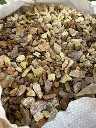 Златолит персиковый декоративная каменная крошка купить в Обнинску