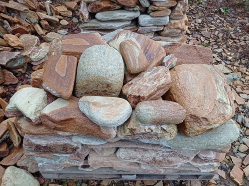 Златолит жёлтый, жёлто-зелёный глыбки и валуны для ланшафтного дизайна купить в Обнинску