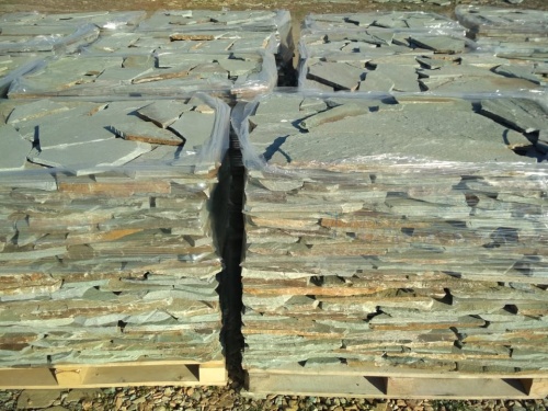 Плитняк златолит зелёный для цоколя, отмостки купить в Обнинску