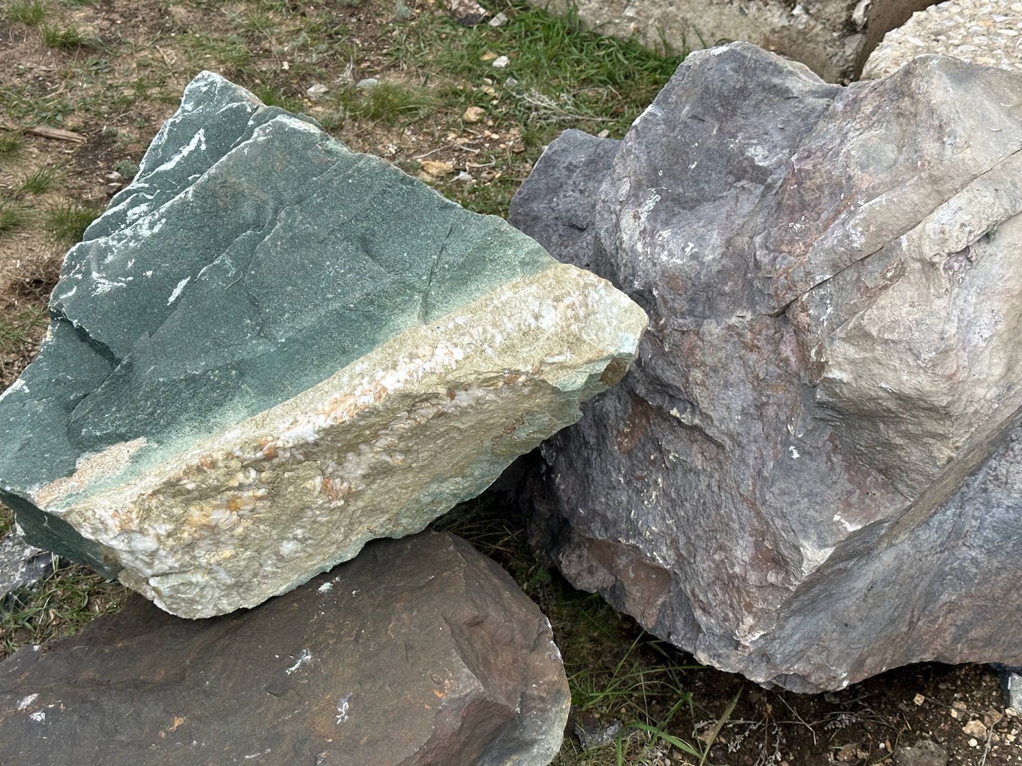 Камни для ландшафтного дизайна зелёные 10-60 килограмм купить в Обнинску