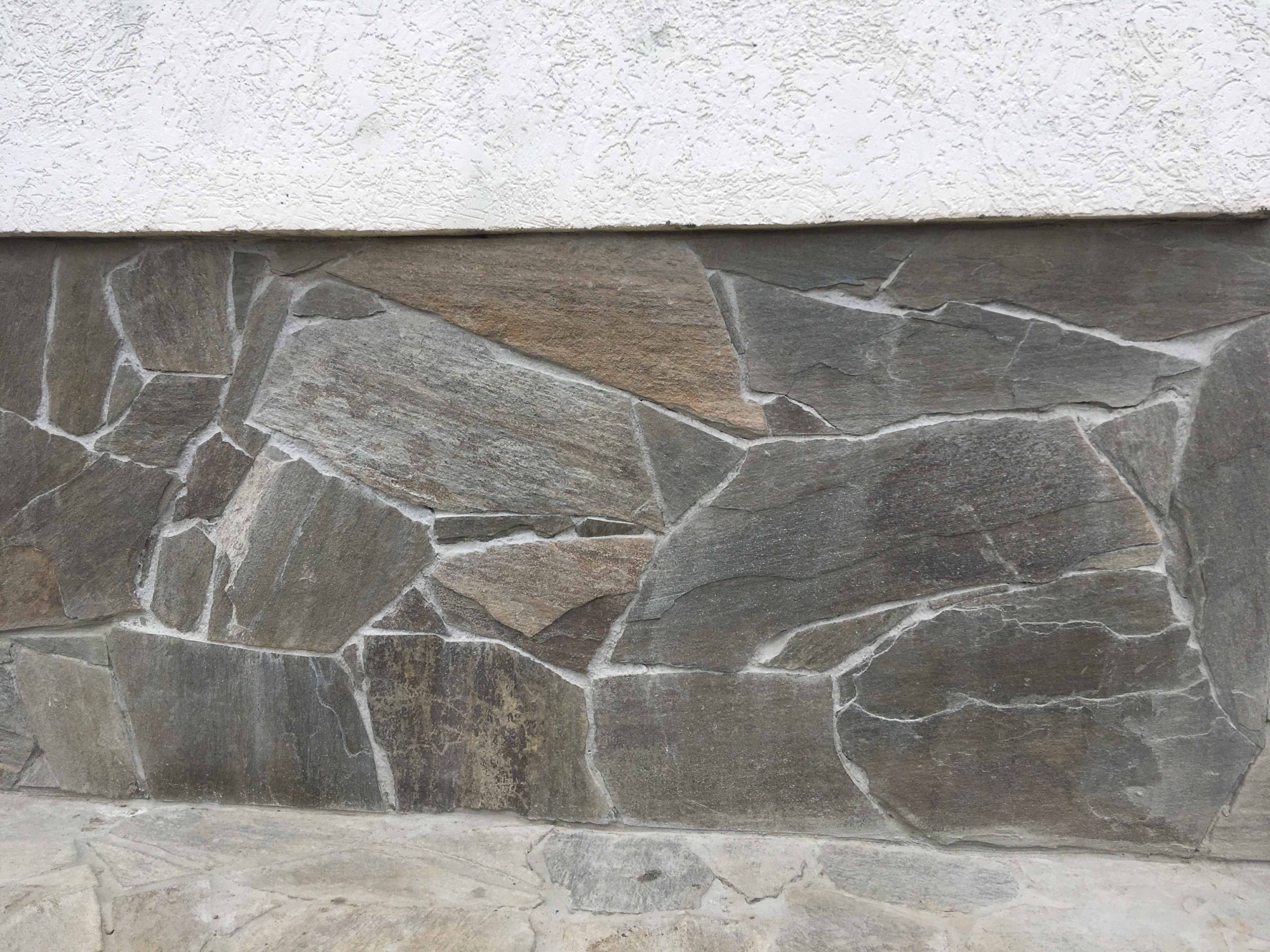 Плитняк златолит Уральский  для фасада купить в Обнинску